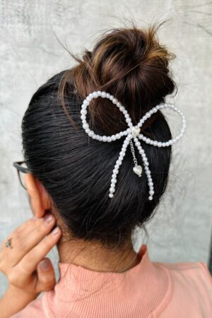 pearl bow