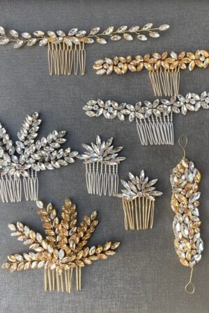 Dazzler brooch set1