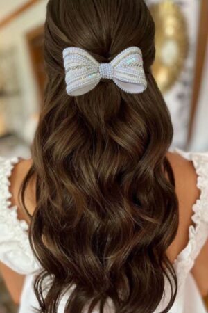 Oyster bow