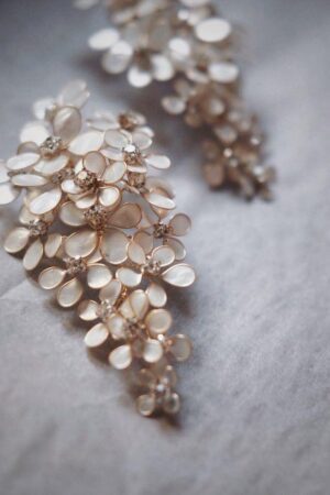Tulpe brooch