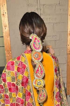 Carry colourfull parandi