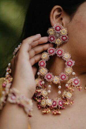 Sanjana set