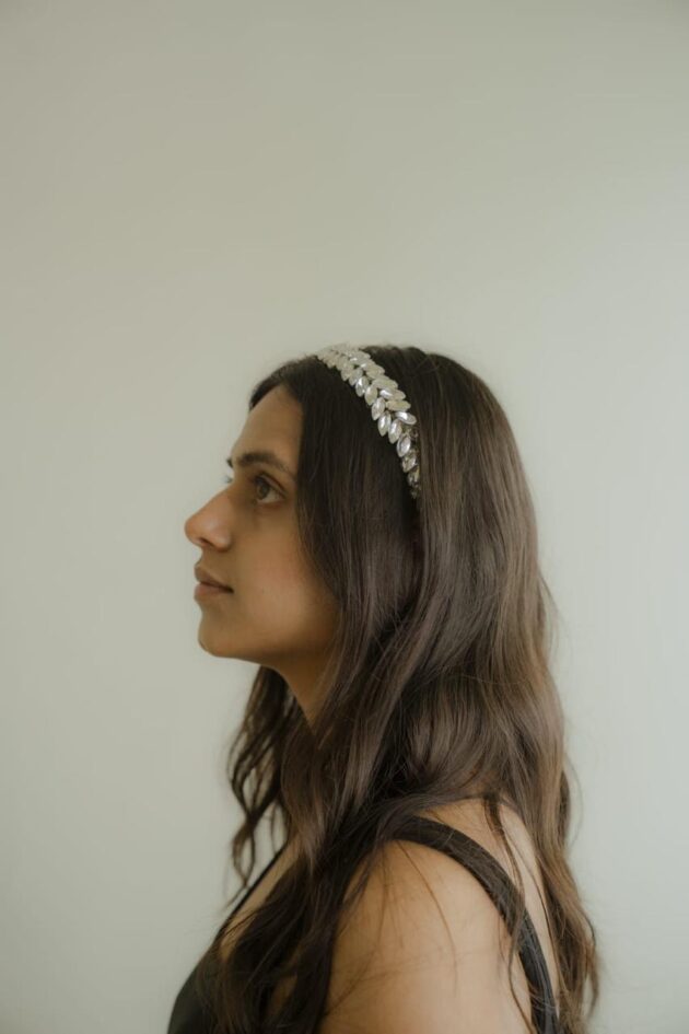 Pedita stone hairband - Image 2