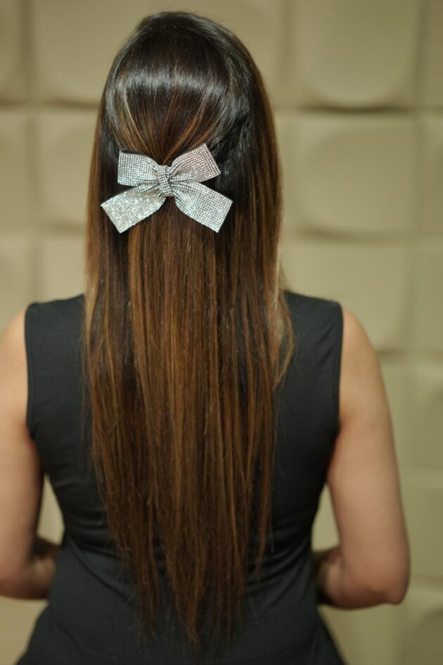 Alma hair bow