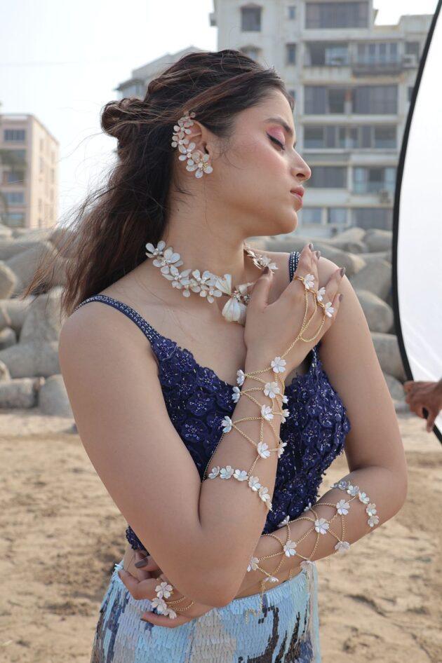 Aurarice resin jewellery - Image 3