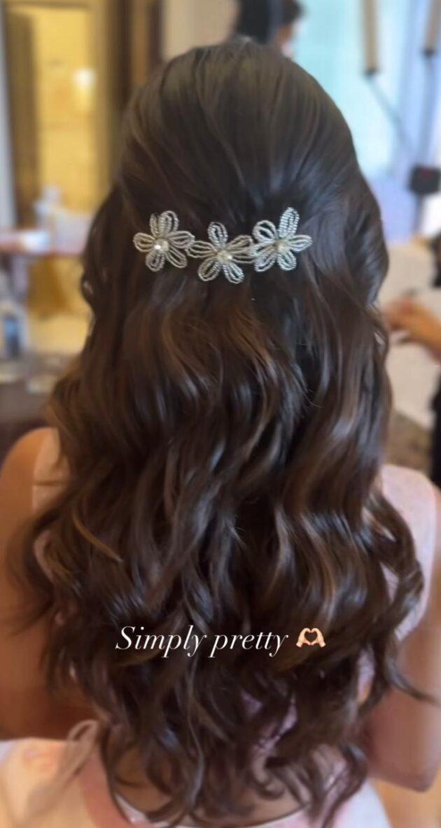 Flora hair pins