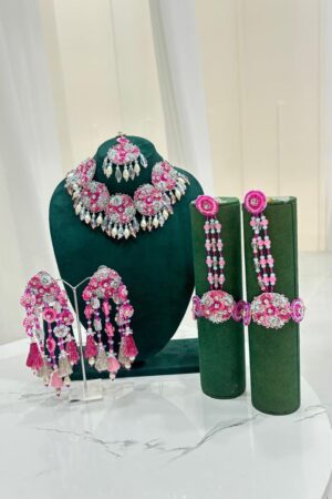 Meher Gulabi Jewellaryl